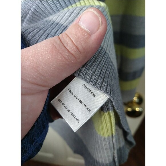 pendleton wool Turtleneck Striped Pullover Petite Sweater. Size MP - Picture 5 of 9